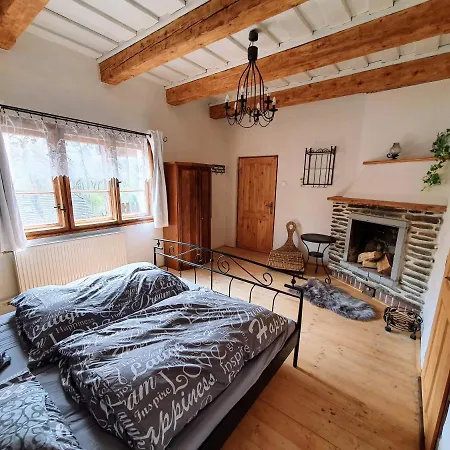 Gasthof Apartmany Rejstejn *